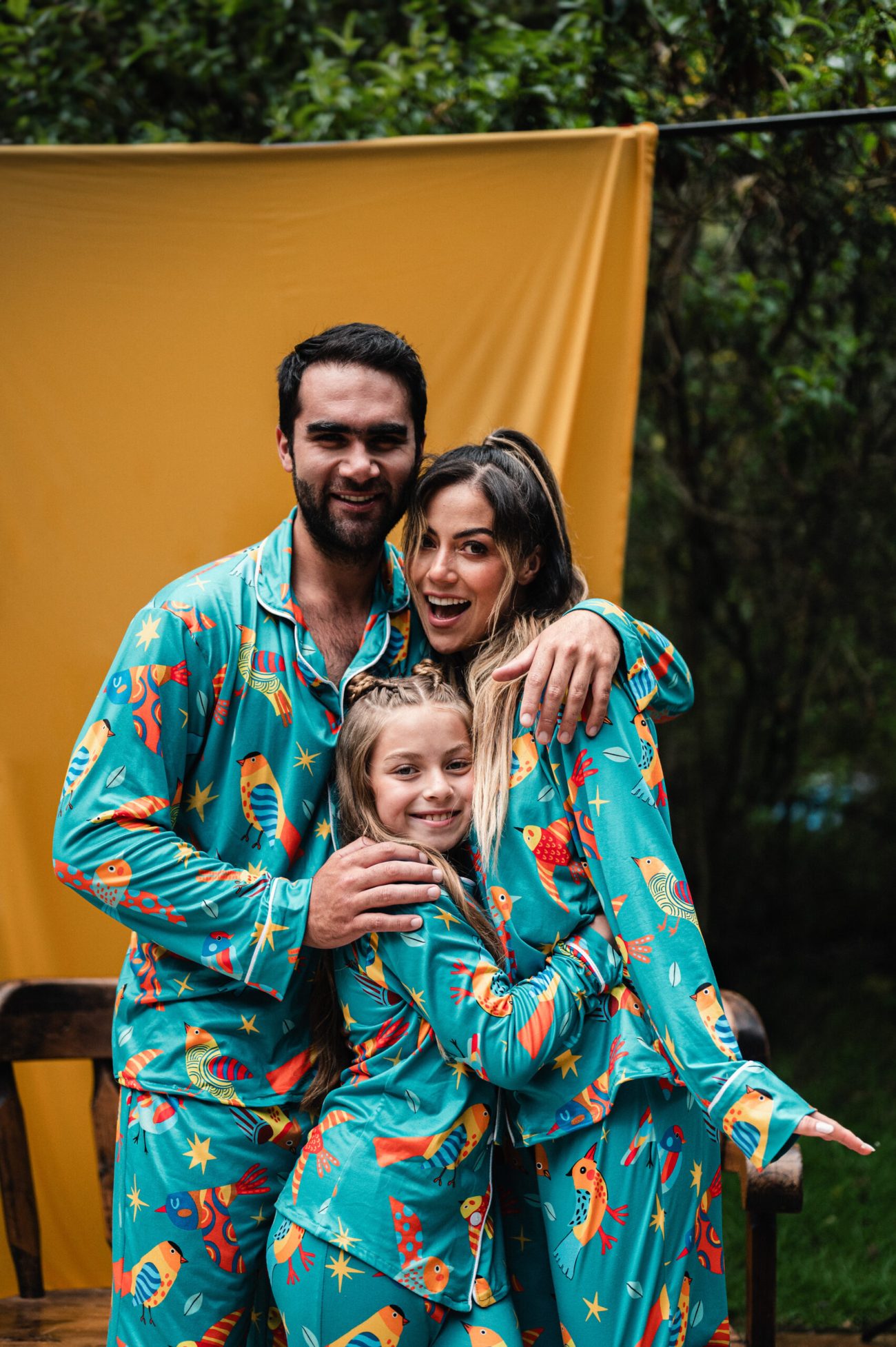 COLORFUL BIRDS - MUJER: Camisa y Pantalon - Image 4